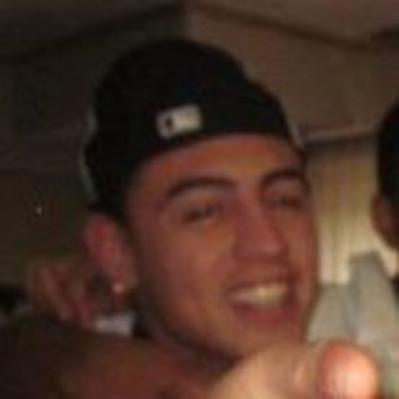 Meet your Posher, Luis - Picture 1 of 1